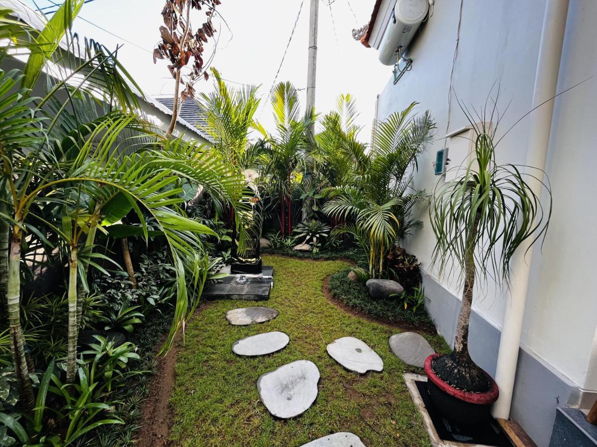 Cecillia Guesthouse Canggu Exterior foto